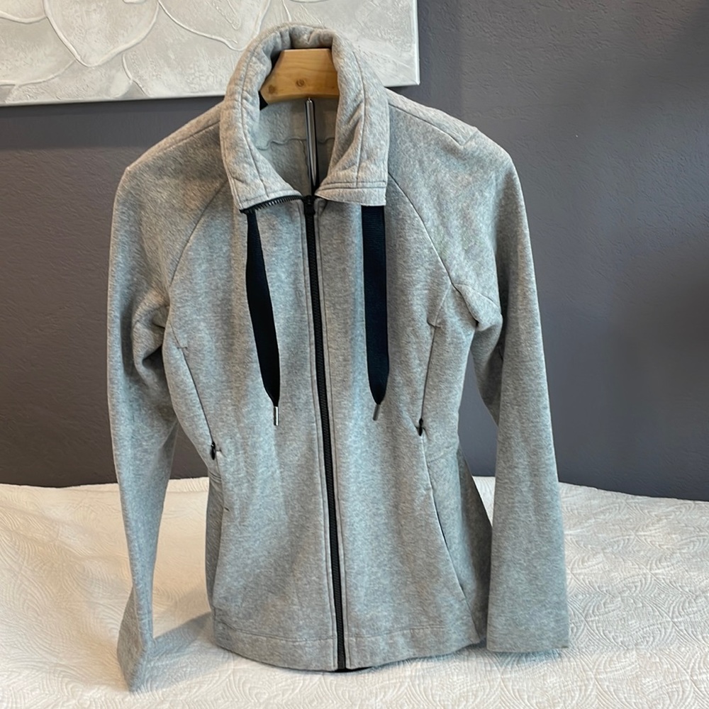 Lululemon jacket